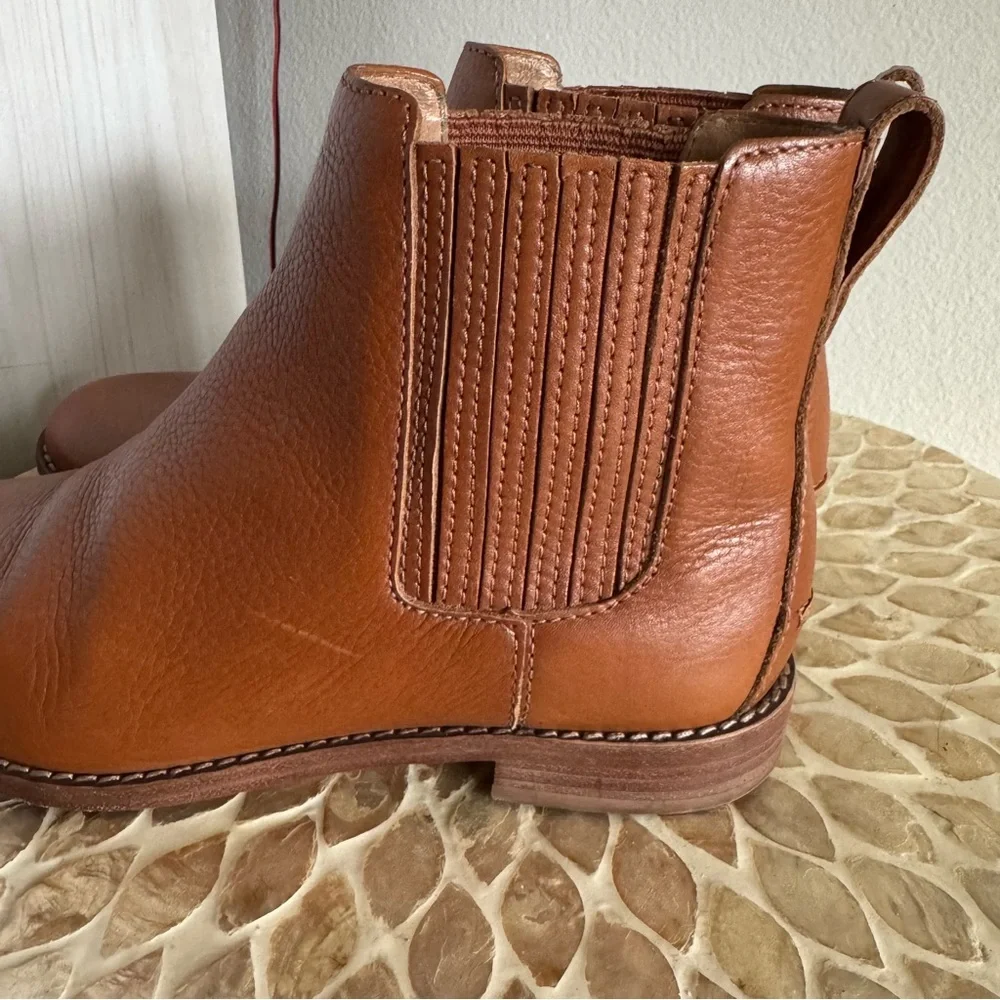 Madewell Tan Ainsley Chelsea Leather Ankle Boots size 6M - Picture 9 of 12